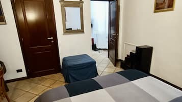1 chambre, bureau, fer et planche Ă repasser, Wi-Fi gratuit