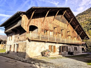 Esterni