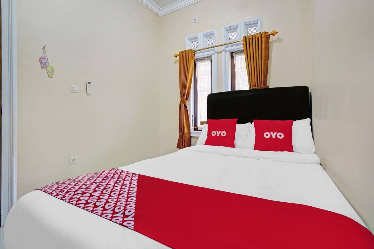 Villa, 1 habitación | Espacio para trabajar con laptop, wifi gratis y ropa de cama