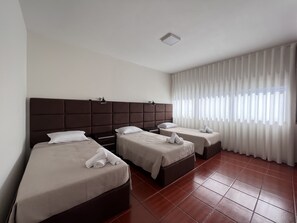 3 Schlafzimmer, kostenloses WLAN, Bettwäsche