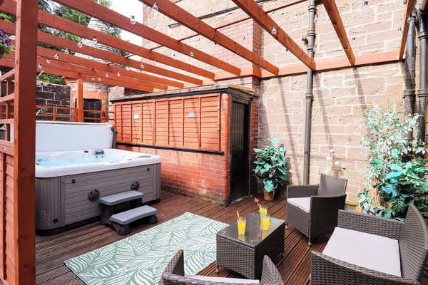 Bain à remous extérieur