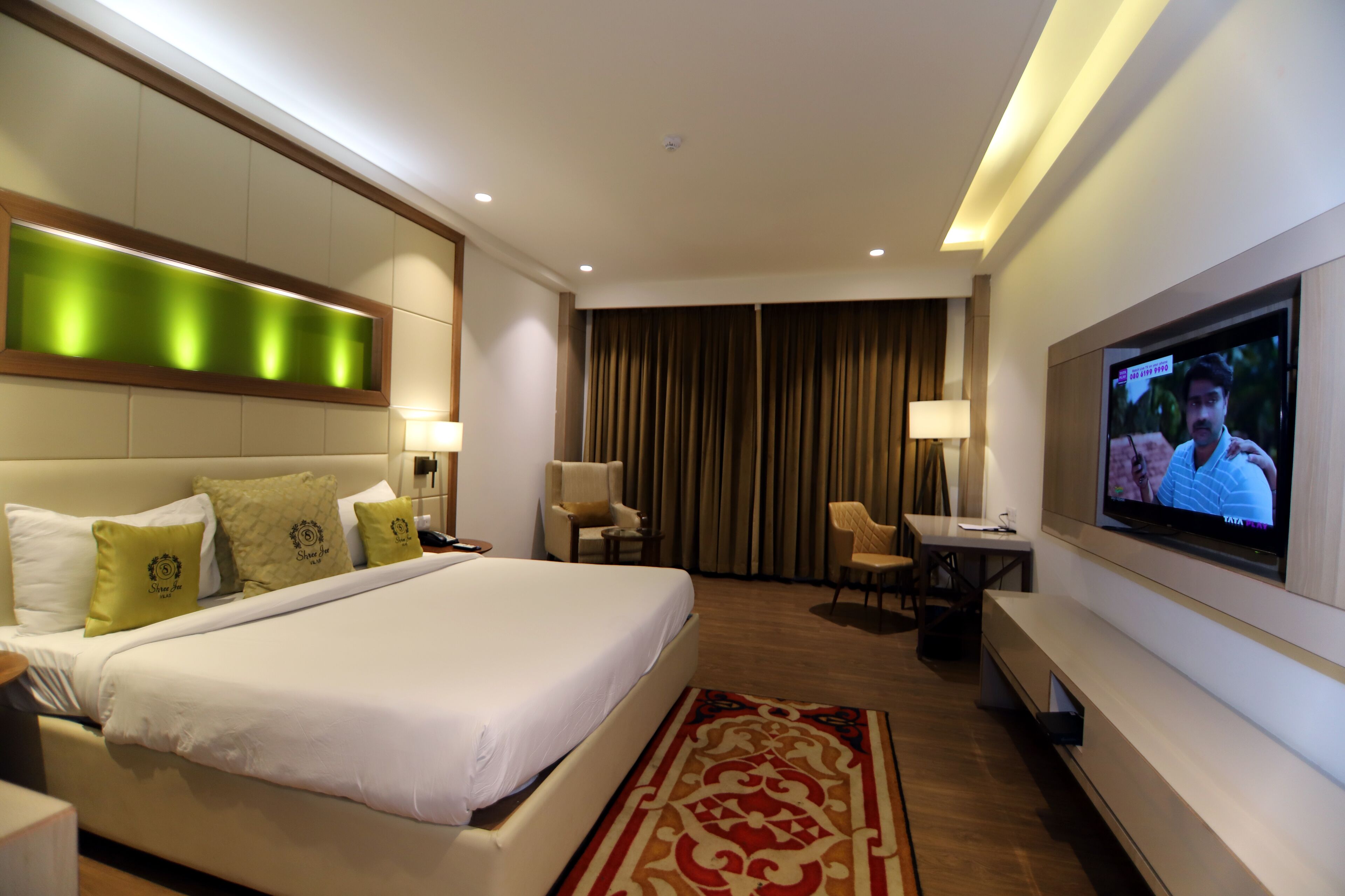 Habitación ejecutiva | 1 habitación, escritorio y espacio para trabajar con laptop 