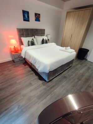 Departamento | 3 habitaciones, tabla de planchar con plancha y wifi gratis 