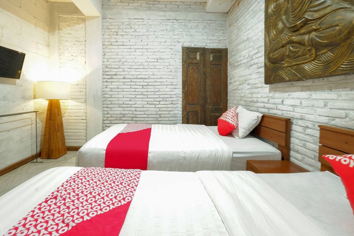 Habitación estándar con 2 camas individuales | Wifi gratis y ropa de cama