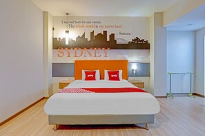 Deluxe Double Room | Desk, laptop workspace, free WiFi, bed sheets - Super OYO Capital O 3905 Graha 100 Guest House Syariah (Surabaya)