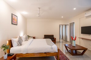 ห้องซูพีเรียสวีท | 1 ห้องนอน, เครื่องนอนระดับพรีเมียม, ผ้านวมขนเป็ด