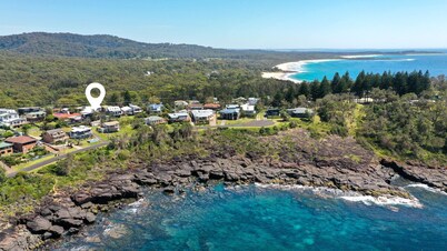 Ohana at Kioloa, A beautiful home offering ocean views.