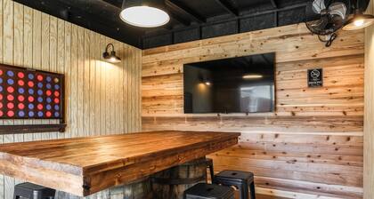 3 Kings and the Twins 4 Bedroom Remodeled 5 Minutes to Tech