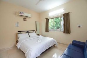 Villa - Lalit Hills Resort  (Mawal)