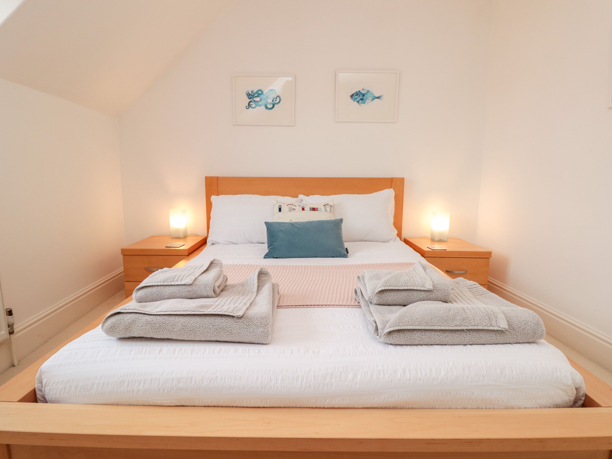 2 間睡房、獨特設計、獨特裝修、免費 Wi-Fi