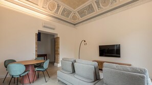 2 bedrooms - Appartamento Principe di Camporeale con Terrazza (Palermo)