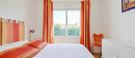 3 habitaciones, tabla de planchar con plancha y wifi gratis