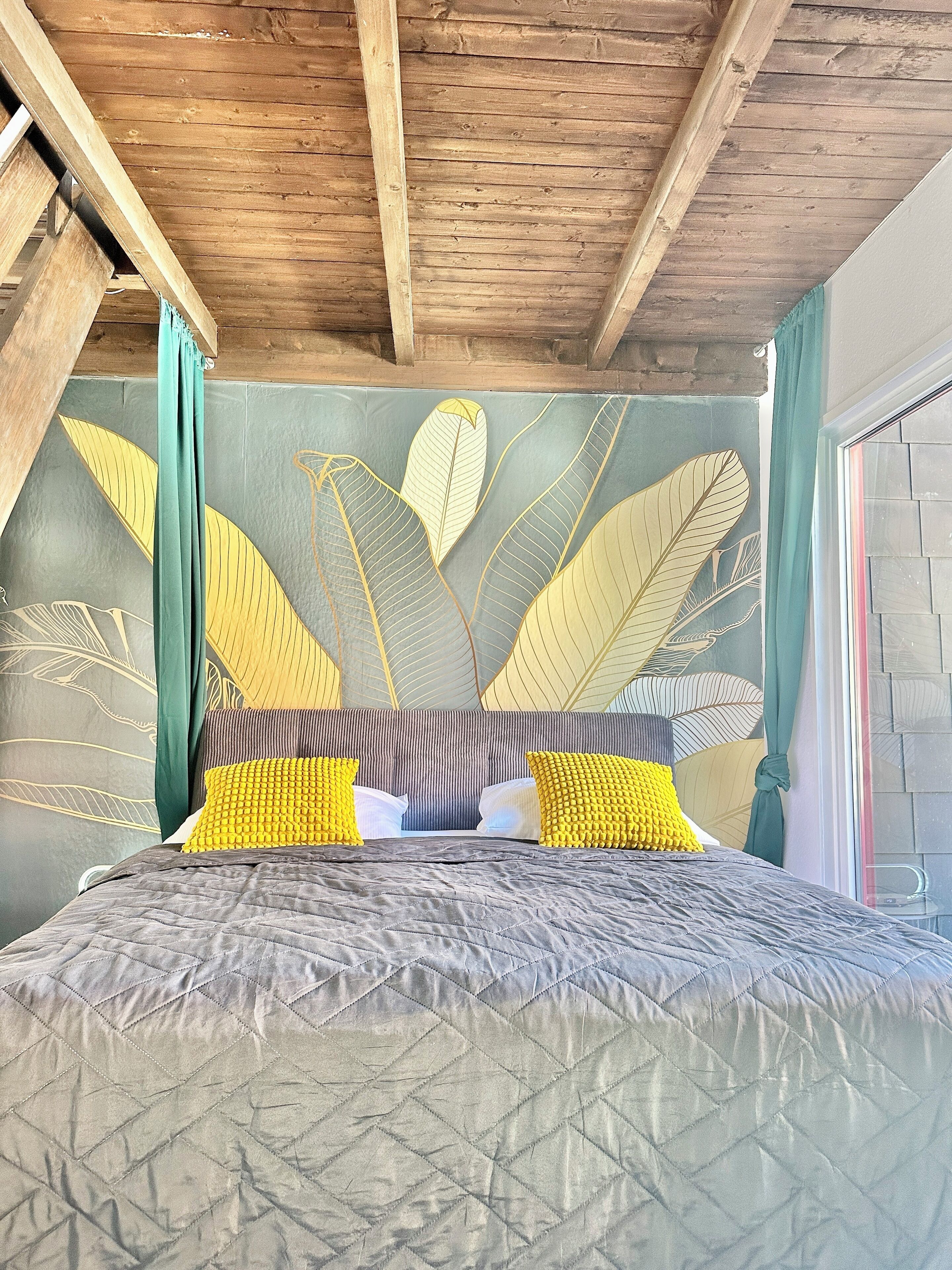 3 Schlafzimmer, Schreibtisch, Bügeleisen/Bügelbrett, Reisekinderbett