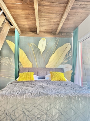 3 Schlafzimmer, Schreibtisch, Bügeleisen/Bügelbrett, Reisekinderbett
