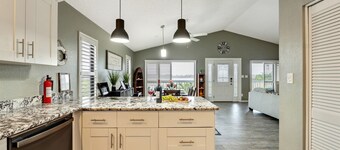 Exquisite Lakefront Pool House Awaits | Pool | 10 PPL