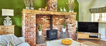 Hollington Barns - Luxury Cottages