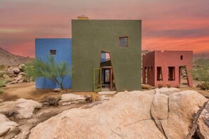 Exterior - Monument House by Homestead Modern (Joshua Tree)