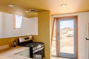 Fridge, microwave, oven, stovetop - Monument House by Homestead Modern (Joshua Tree)