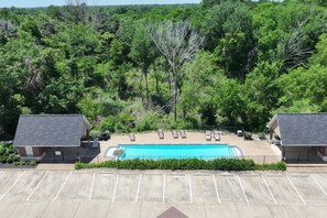 Pool - Comfy King Beds, Close to A&M (College Station)