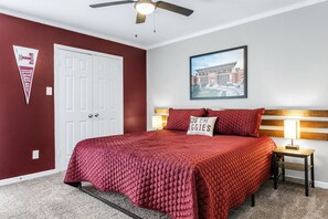1 chambre, fer et planche à repasser, Wi-Fi, literie fournie