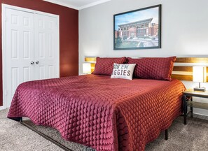 1 bedroom, iron/ironing board, WiFi, bed sheets