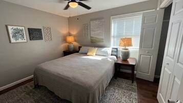 2 dormitorios, tabla de planchar con plancha, wifi y ropa de cama