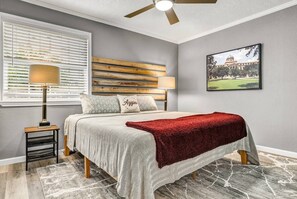 2 Schlafzimmer, Bügeleisen/Bügelbrett, WLAN, Bettwäsche