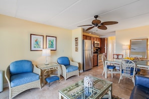 Interior - Beacher's Oceanfront Balcony Plus Suite with Oceanfront heated Pool (Saint Augustine)