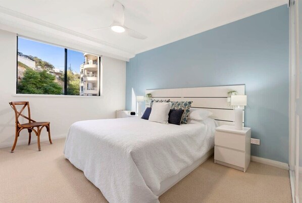 2 Schlafzimmer, Bügeleisen/Bügelbrett, WLAN