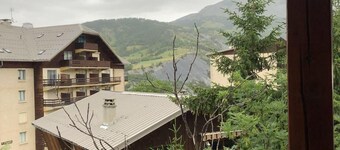 10m from ski slopes, balcony, parking, tv, ski locker, 30m², Sauze - Super Sauze