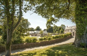 Property grounds - Trewhiddle Cottage 40 (St Austell)