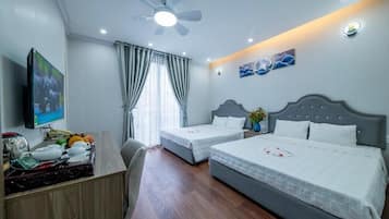 Family Room, City View