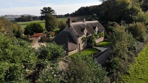 Exterior - Orchard Cottage (Ilminster)