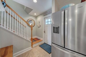 Interior - EVENTIDE on Chincoteague Island! (Chincoteague Island)