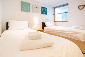 Småhus | 2 soverom, strykejern/-brett og sengetøy