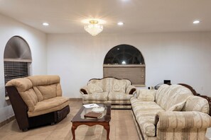 Lobby - Executive Inn & Suites Lufkin US 59 (Lufkin)