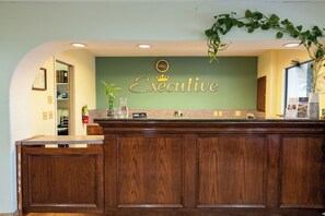 Reception - Executive Inn & Suites Lufkin US 59 (Lufkin)