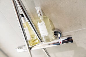 Bathroom amenities - Northstar 1 (Wick)