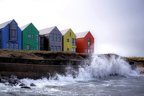 Cottage | Exterior - Northstar 1 (Wick)