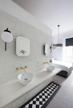 Bathroom - Matheson North (Isle of Lewis)