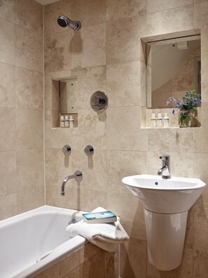 Bathroom - Maristow (Totnes)