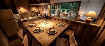 Charming (Marta). A cottage in the middle of the forest


