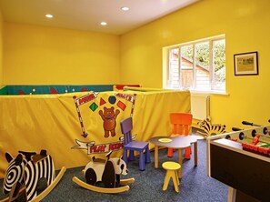 Cottage | Children’s area - Coach House (Totnes)
