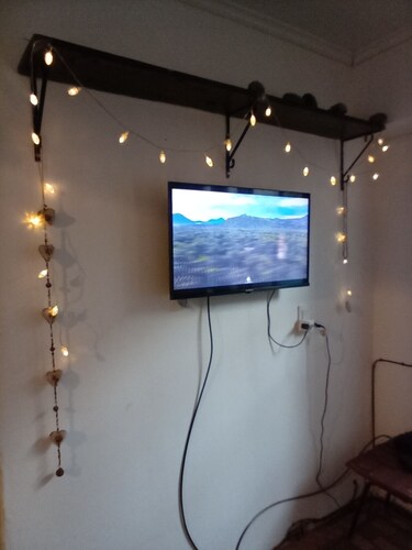 Blocks away from the terminal and the sea, Ph 3 rooms