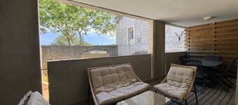 T3 bis canal du midi terrasse piscine