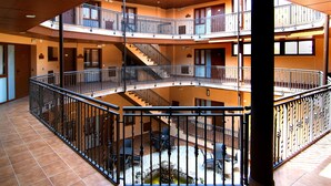 Unclassified image, 5 of 8, button - Apartahotel la Corrala (San Sebastian de los Reyes)
