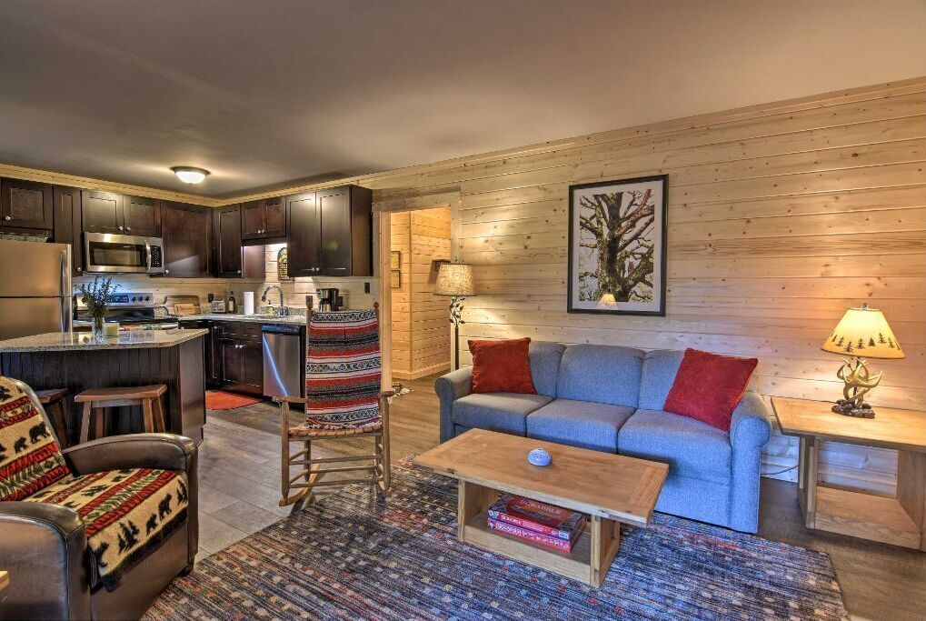 Mountain Cabin with Hiking & Skiing Near Asheville, NC