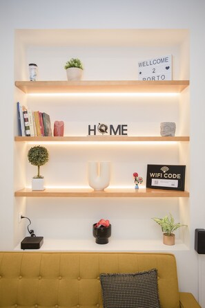 Living area - Liiiving - Oasis Retreat Apartment (Porto)