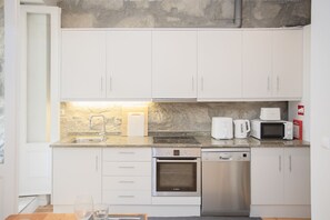 Apartemen | Dapur pribadi | Ketel listrik
