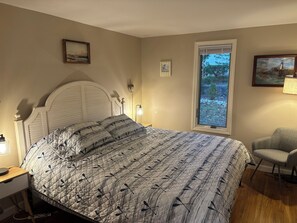 3 室のベッドルーム、デスク、アイロン / アイロン台、WiFi (無料)